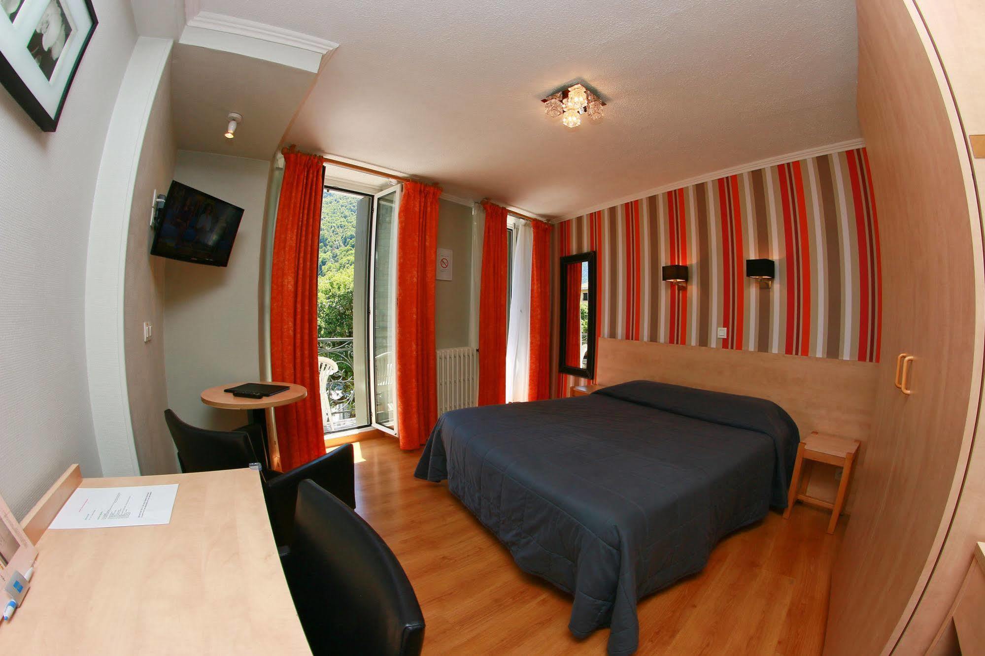 Hotel Panoramic Bagnères-de-Luchon 외부 사진